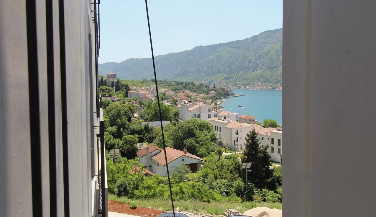 Апартаменты 2bd New Dobrota Apt w/ Pool, Gym & Sea Views Доброта