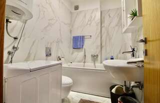 Апартаменты 2bd New Dobrota Apt w/ Pool, Gym & Sea Views Доброта Апартаменты с 2 спальнями-36