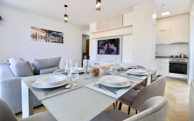 Апартаменты 2bd New Dobrota Apt w/ Pool, Gym & Sea Views Доброта-9
